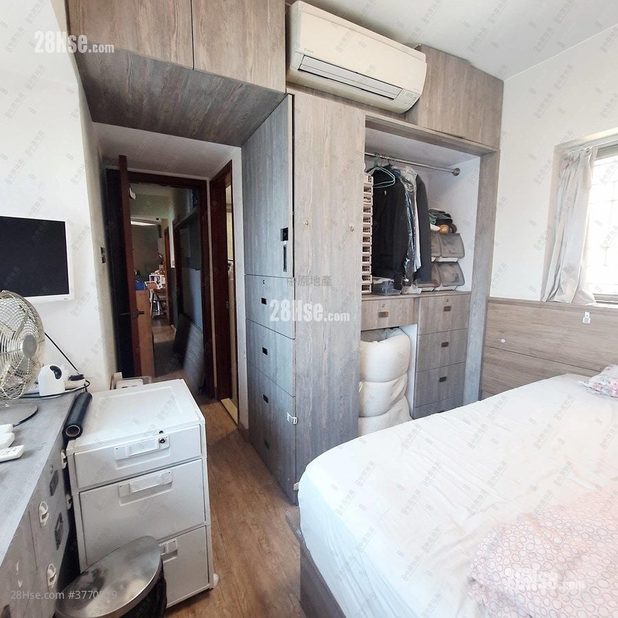 维港湾 售盘 3 房 , 2 浴室 714 平方尺