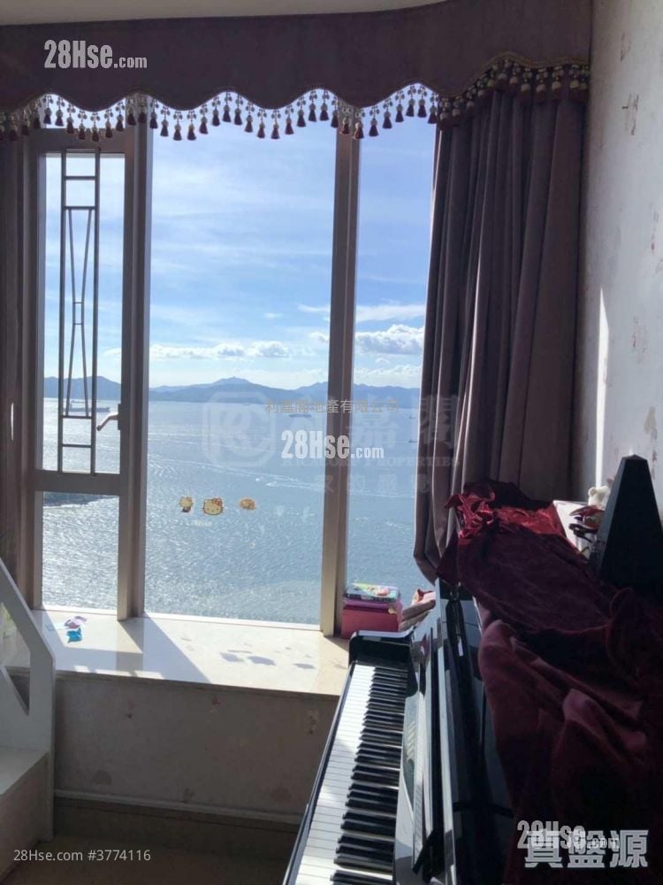 加多近山 售盘 2 房 , 2 浴室 720 平方尺