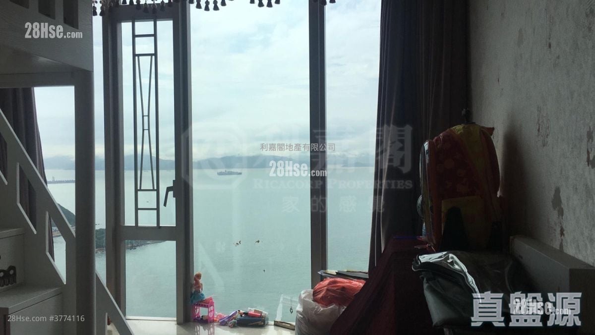 加多近山 售盘 2 房 , 2 浴室 720 平方尺