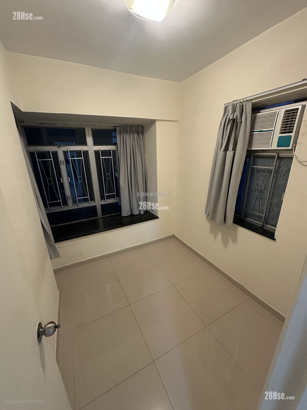 嘉景花园 售盘 2 房 , 1 浴室 354 平方尺