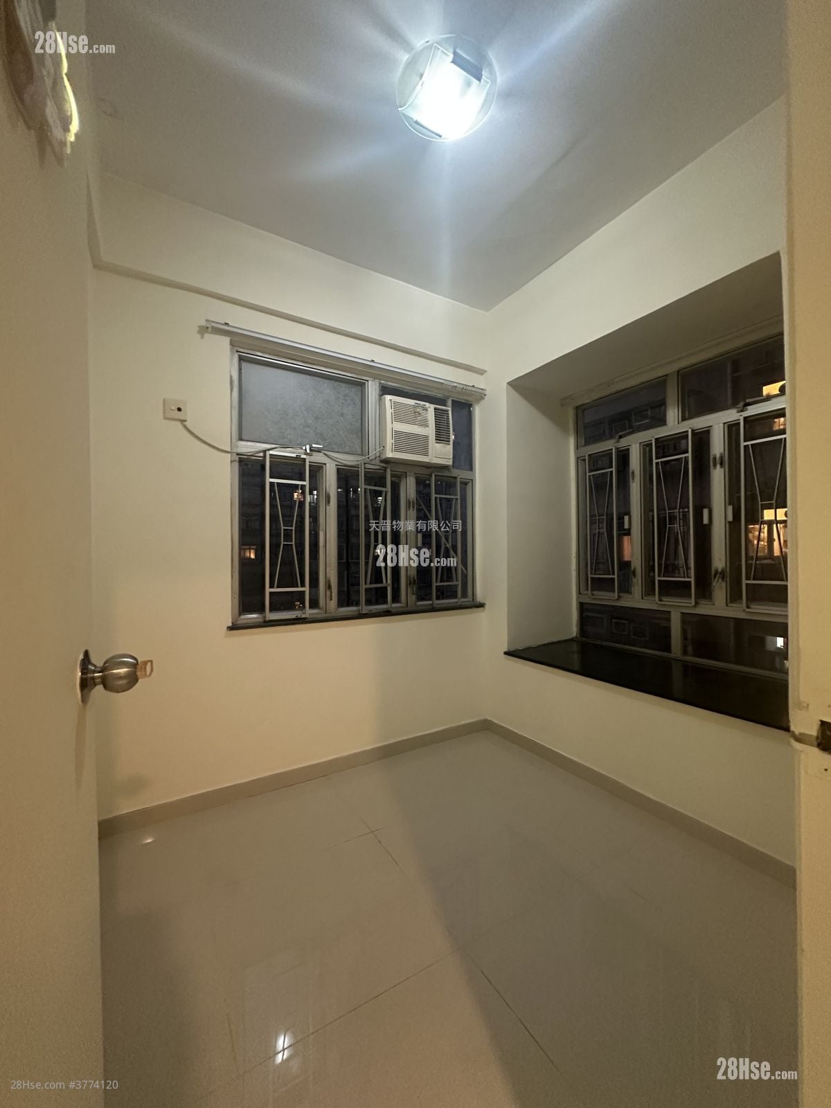 嘉景花园 售盘 2 房 , 1 浴室 354 平方尺