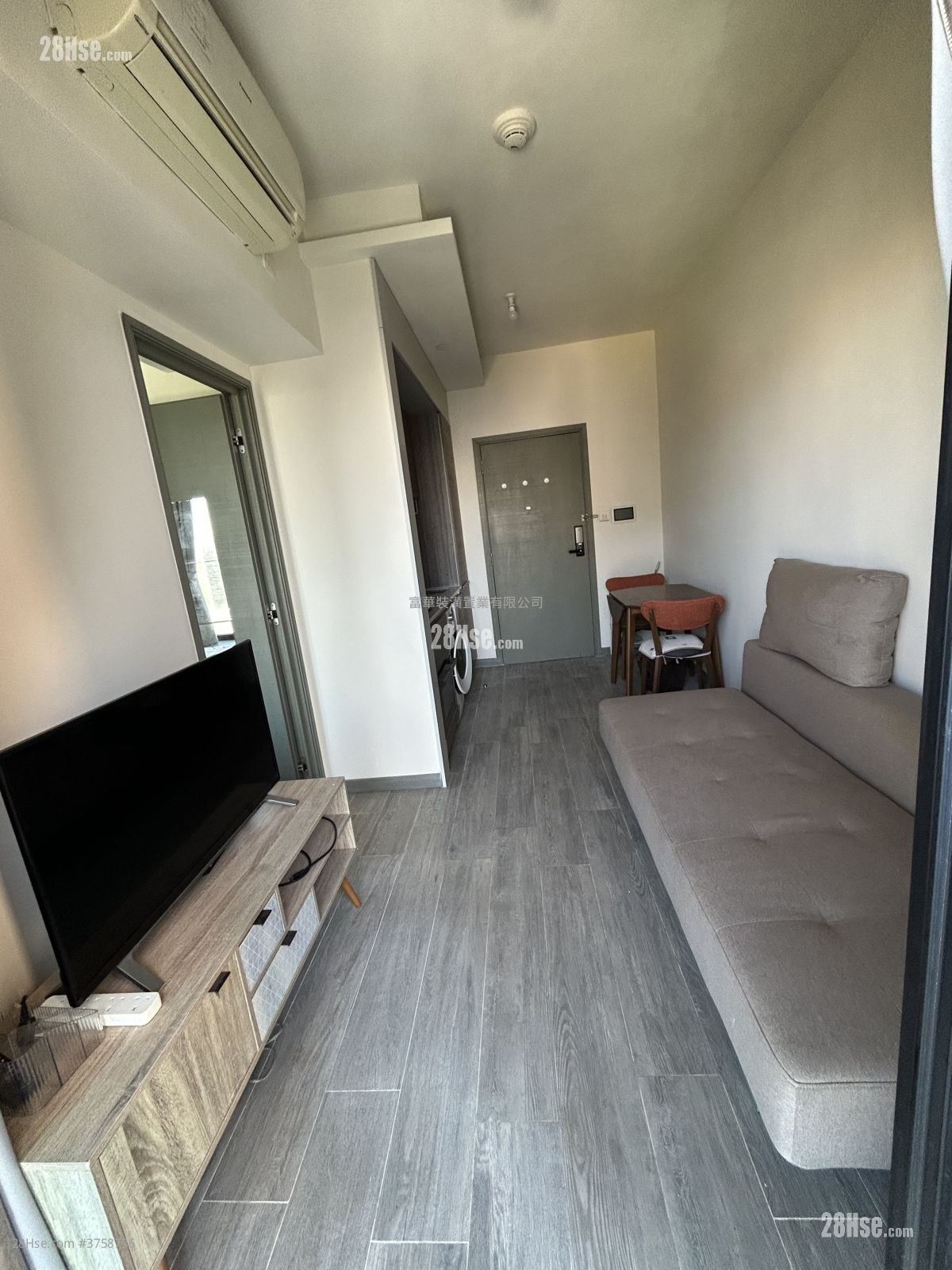 Le Riviera Rental 1 Bedroom , 1 Bathroom 274 ft²