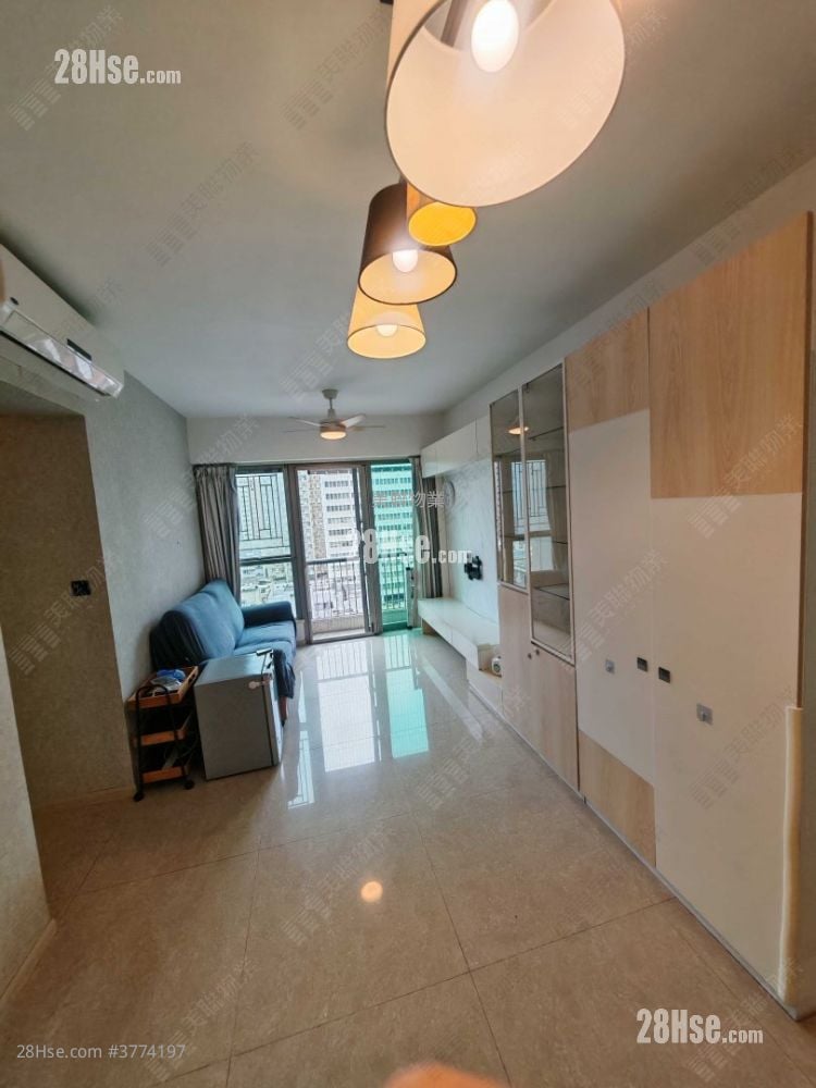 世宙 售盘 3 房 , 2 浴室 646 平方尺