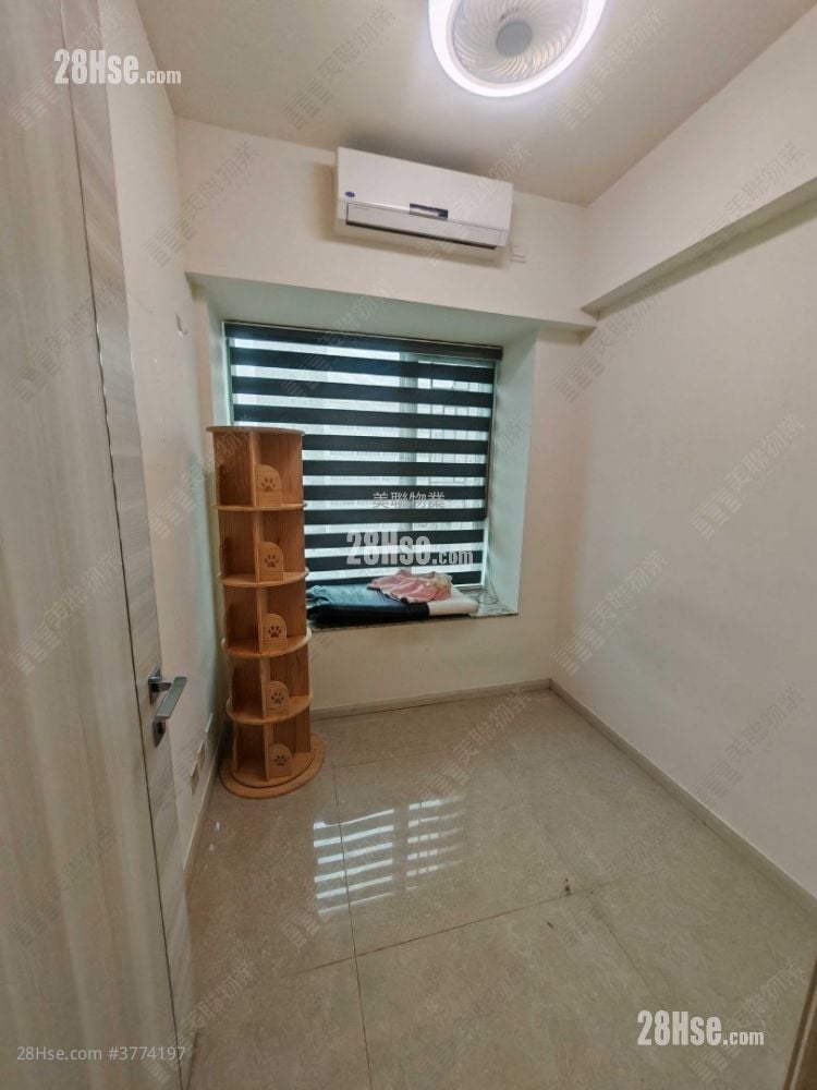 世宙 售盘 3 房 , 2 浴室 646 平方尺