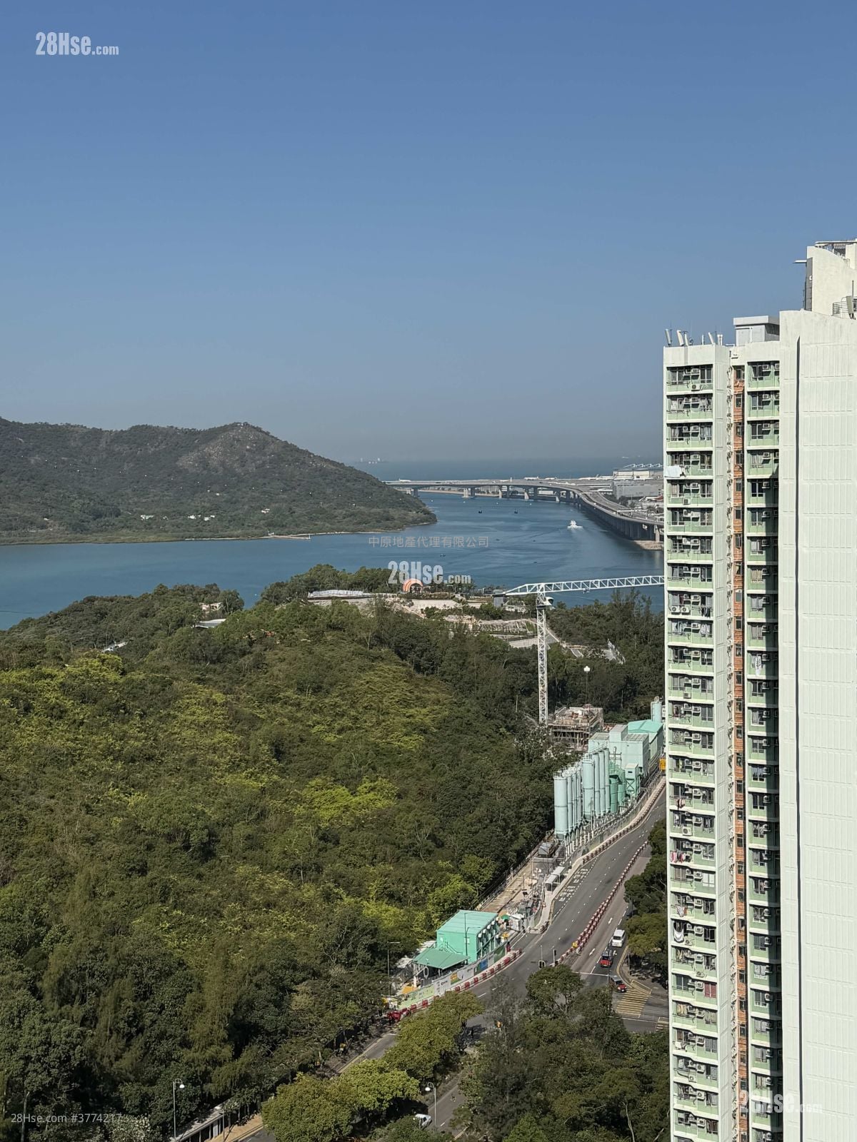 Yu Tung Court Sell 1 Bedroom 426 ft²