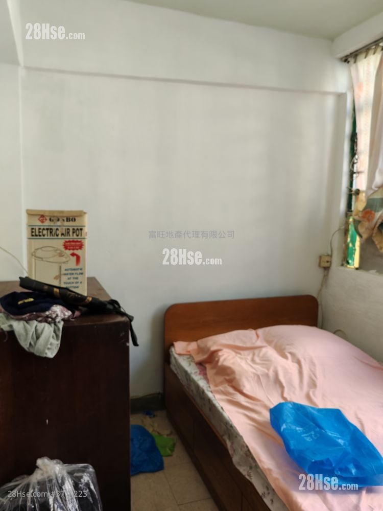 东角楼 售盘 4 房 , 1 浴室 667 平方尺