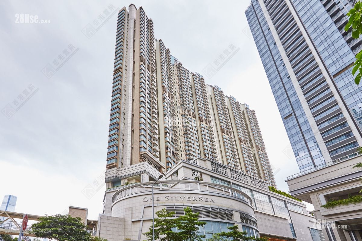 One Silversea Sell 3 Bedrooms 955 ft²