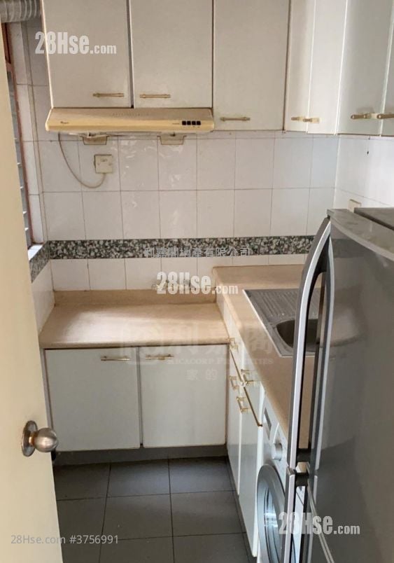 蔚翠花园 售盘 2 房 , 1 浴室 550 平方尺