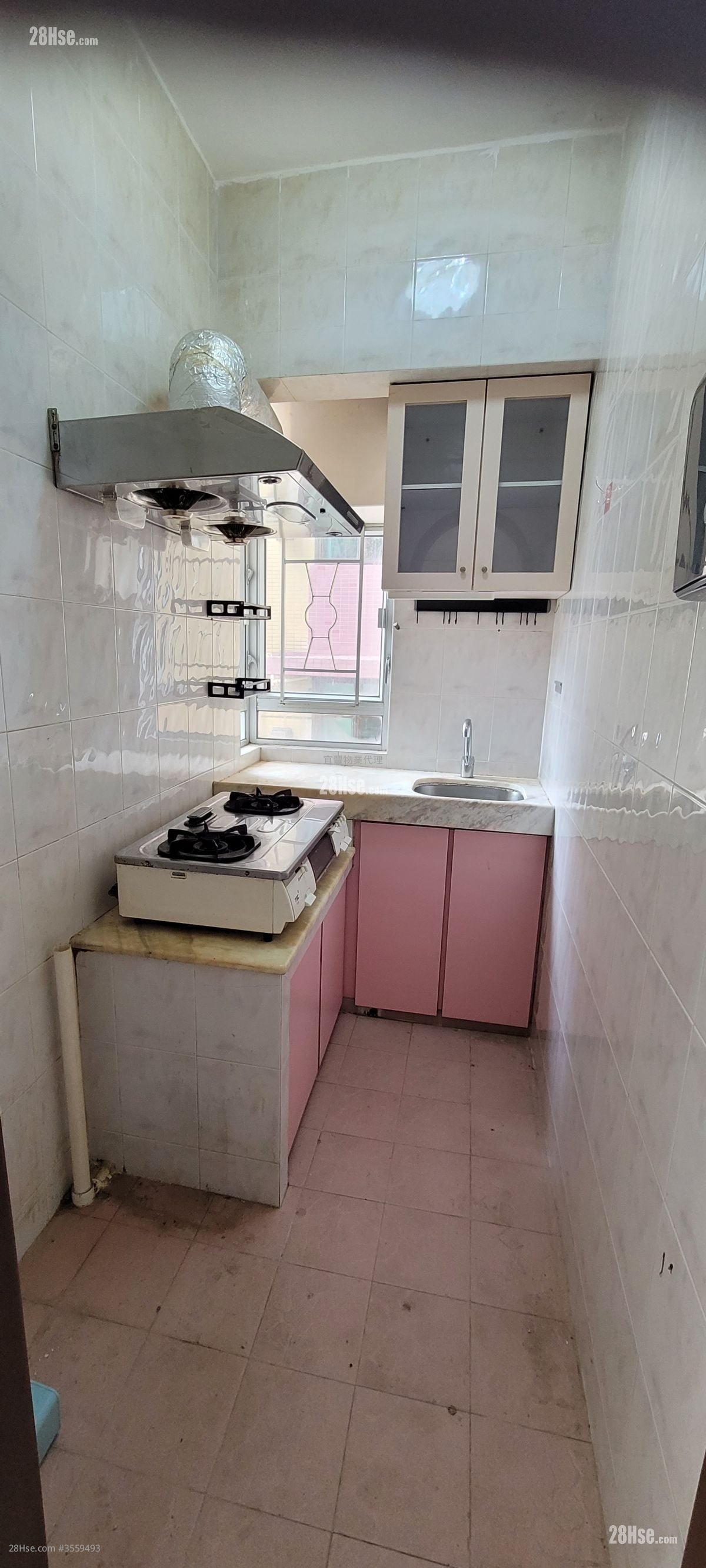 东蔚苑 售盘 2 房 , 1 浴室 318 平方尺