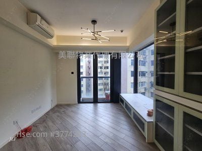 Fleur Pavilia Sell 2 Bedrooms 678 ft²