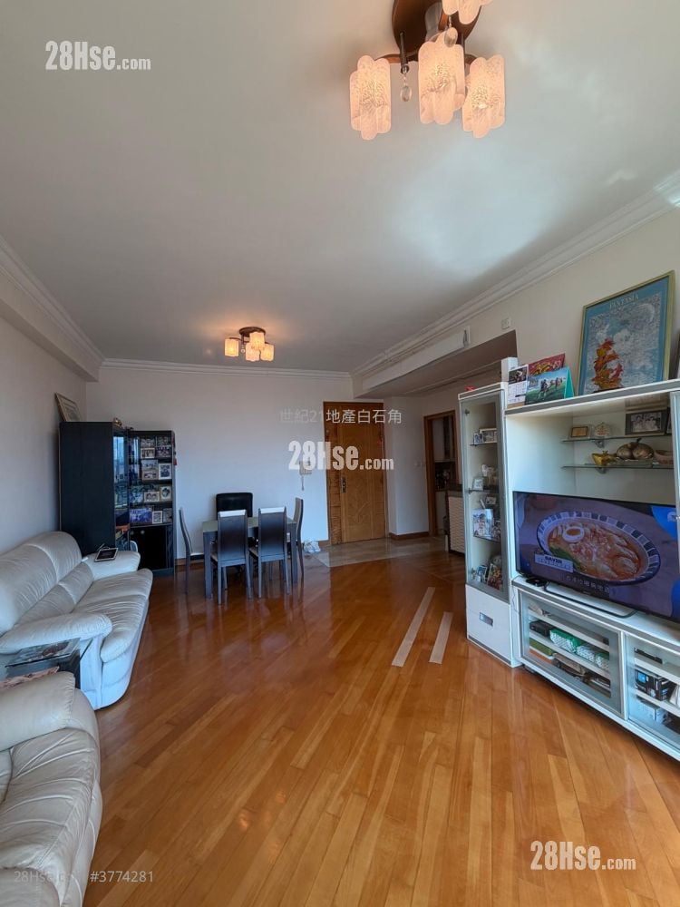 Deerhill Bay Sell 3 Bedrooms , 2 Bathrooms 1,105 ft²