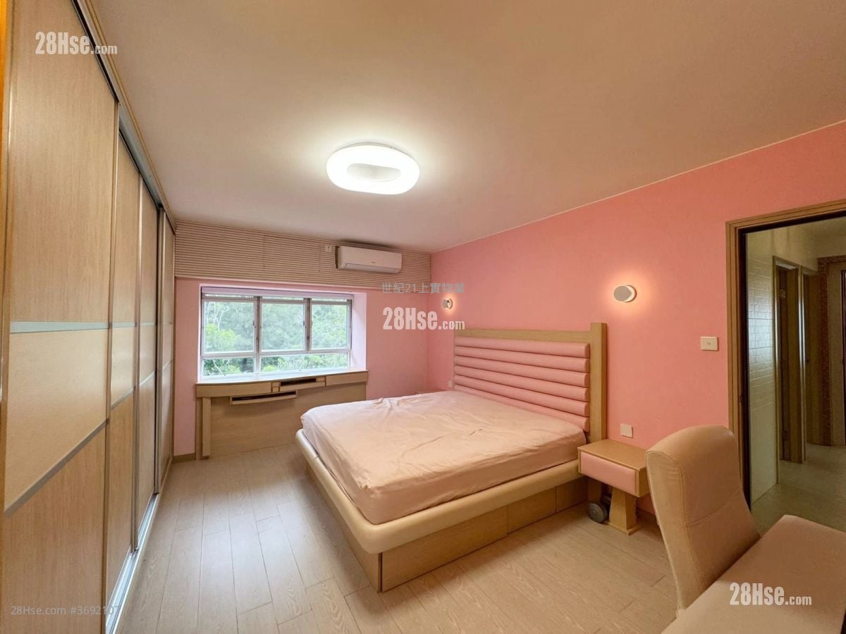 毕架山花园 售盘 3 房 , 3 浴室 1,211 平方尺