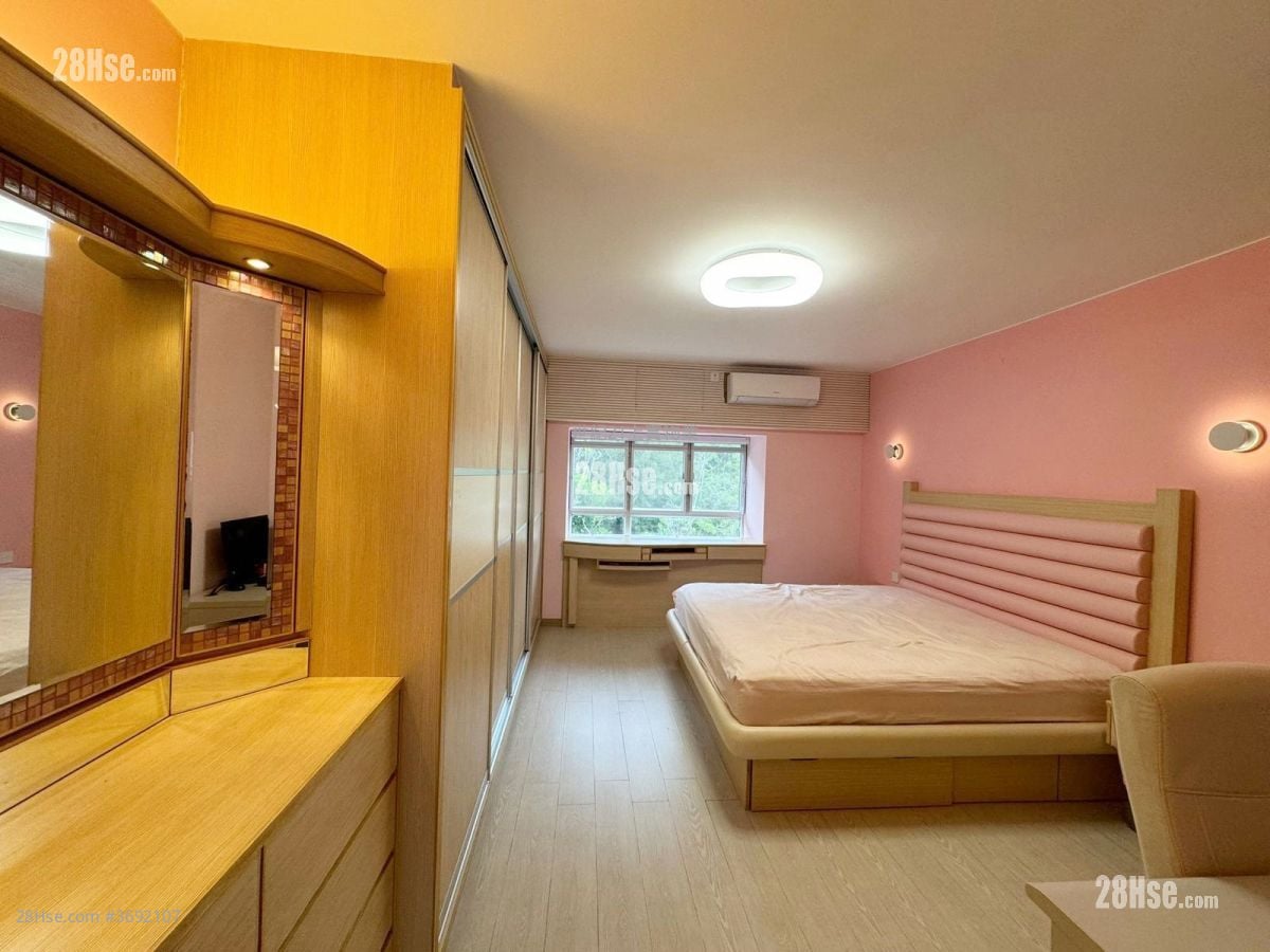 毕架山花园 售盘 3 房 , 3 浴室 1,211 平方尺