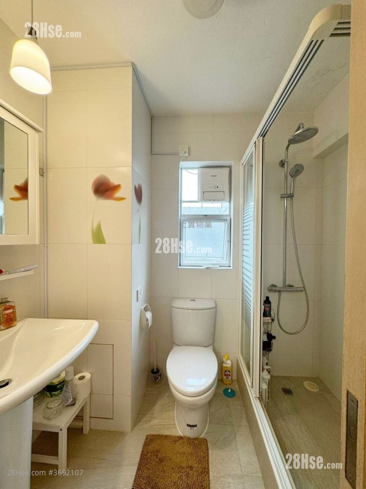 毕架山花园 售盘 3 房 , 3 浴室 1,211 平方尺