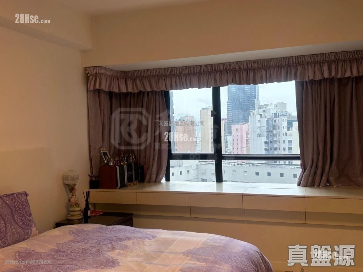 嘉兆台 售盘 3 房 972 平方尺