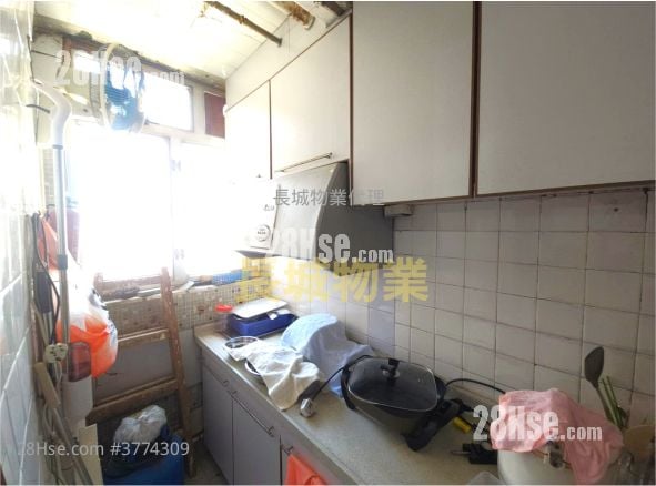 运头塘邨 售盘 2 房 , 1 浴室 445 平方尺