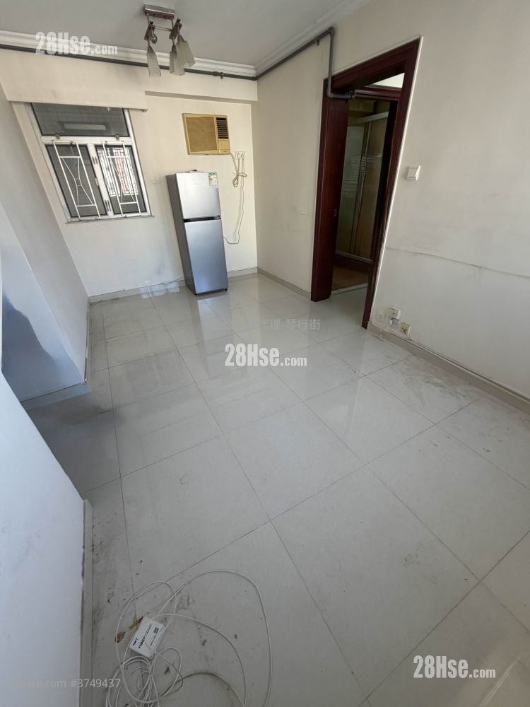 富雅花园 售盘 2 房 , 1 浴室 446 平方尺