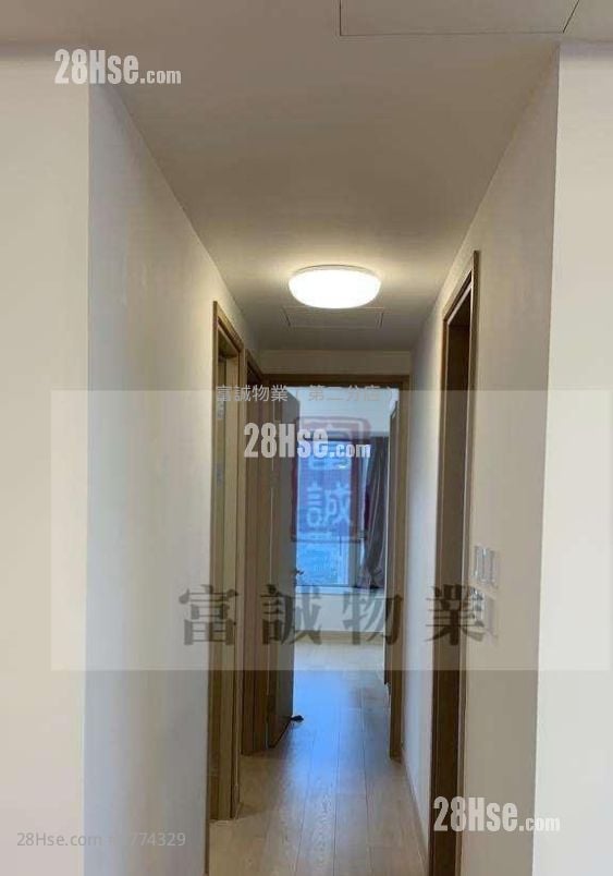 Peninsula East 租盘 3 房 , 2 浴室 931 平方尺