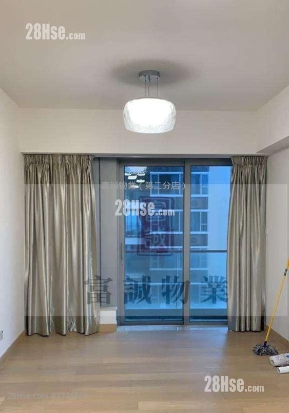 Peninsula East 租盘 3 房 , 2 浴室 931 平方尺