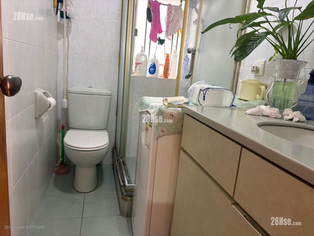 光超台 售盘 2 房 , 1 浴室 527 平方尺