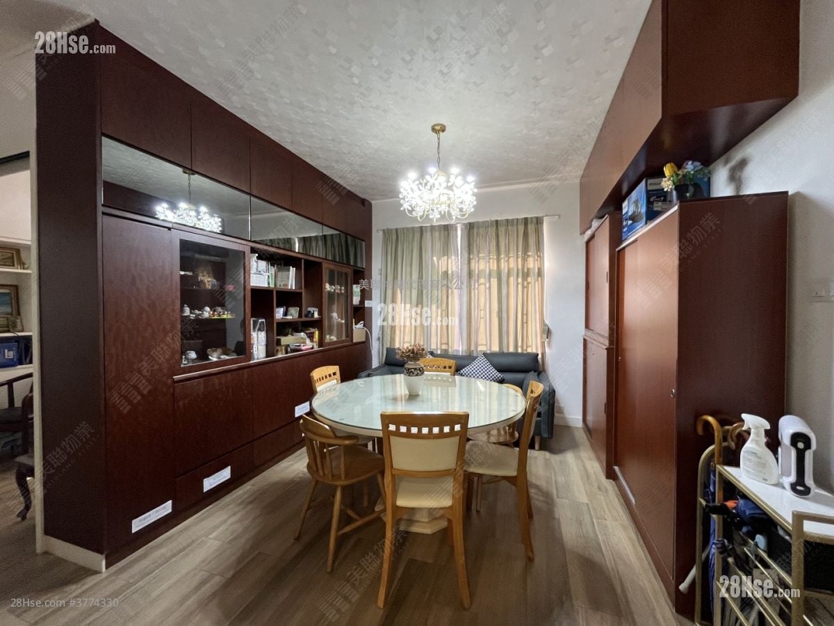 九龙塘大厦 售盘 3 房 , 2 浴室 1,074 平方尺