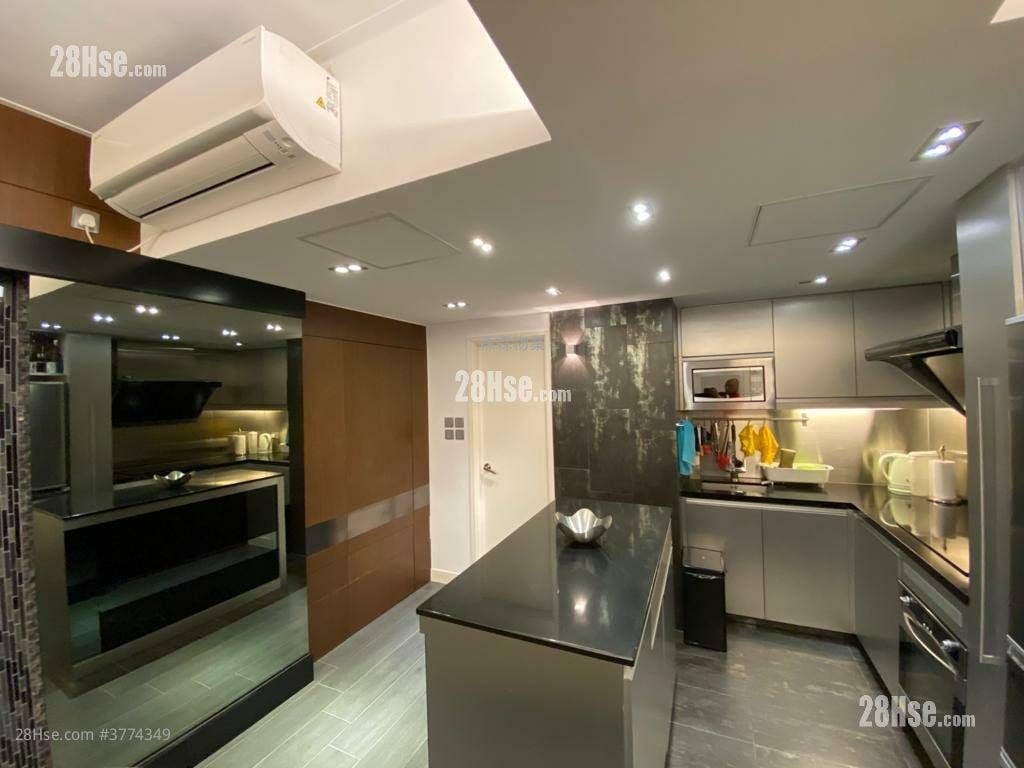 Hydepark Mansion Sell 2 Bedrooms , 1 Bathroom 600 ft²