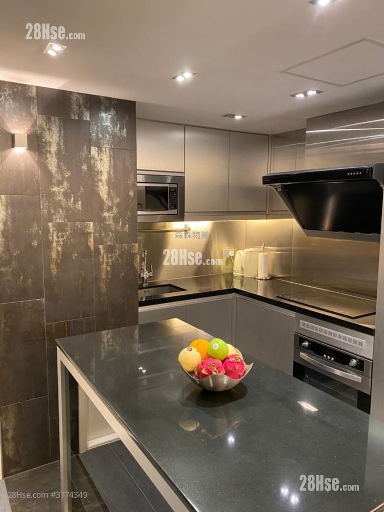 Hydepark Mansion Sell 2 Bedrooms , 1 Bathroom 600 ft²