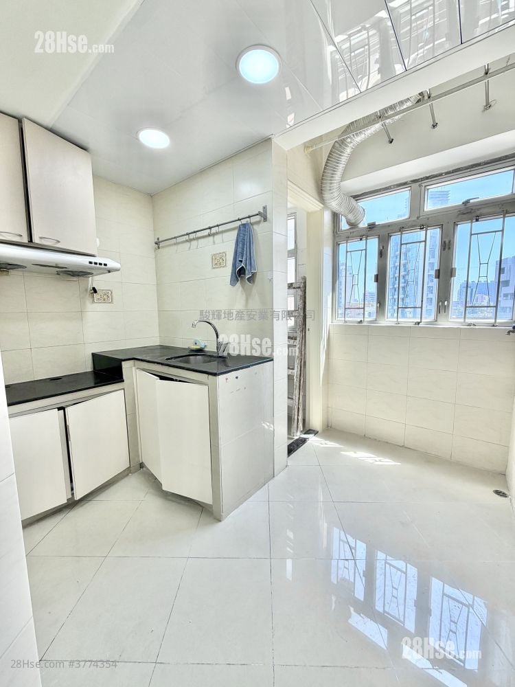 金利大厦 售盘 2 房 , 1 浴室 675 平方尺