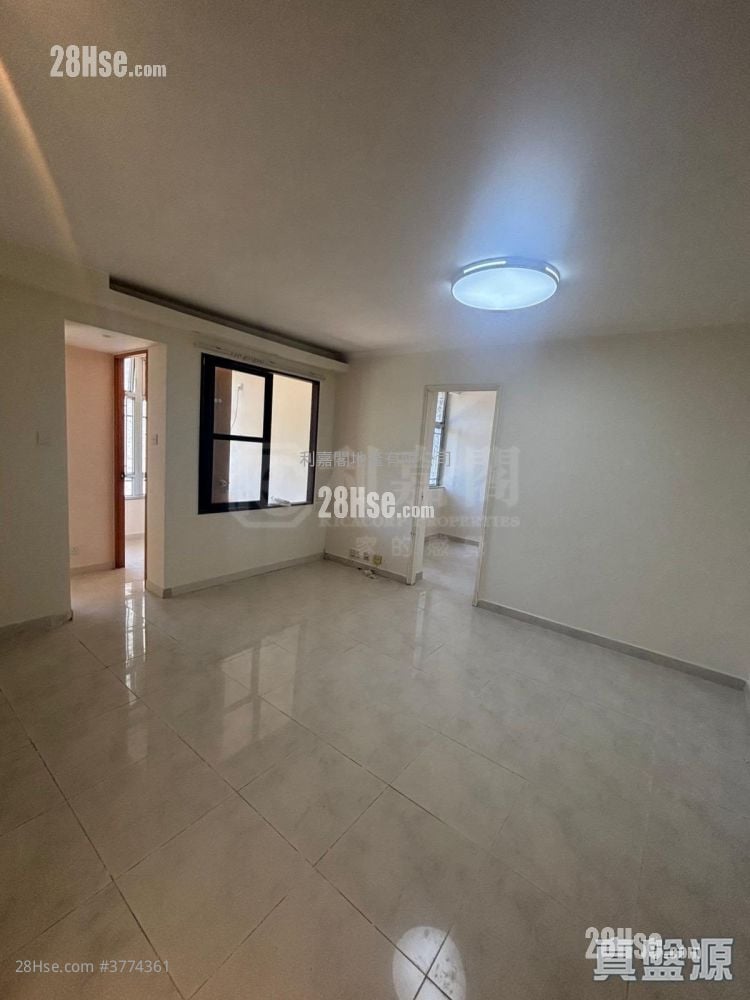 裕明苑 售盘 2 房 546 平方尺