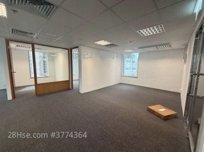 Lkf 29 Rental 3 Bedrooms , 2 Toilets