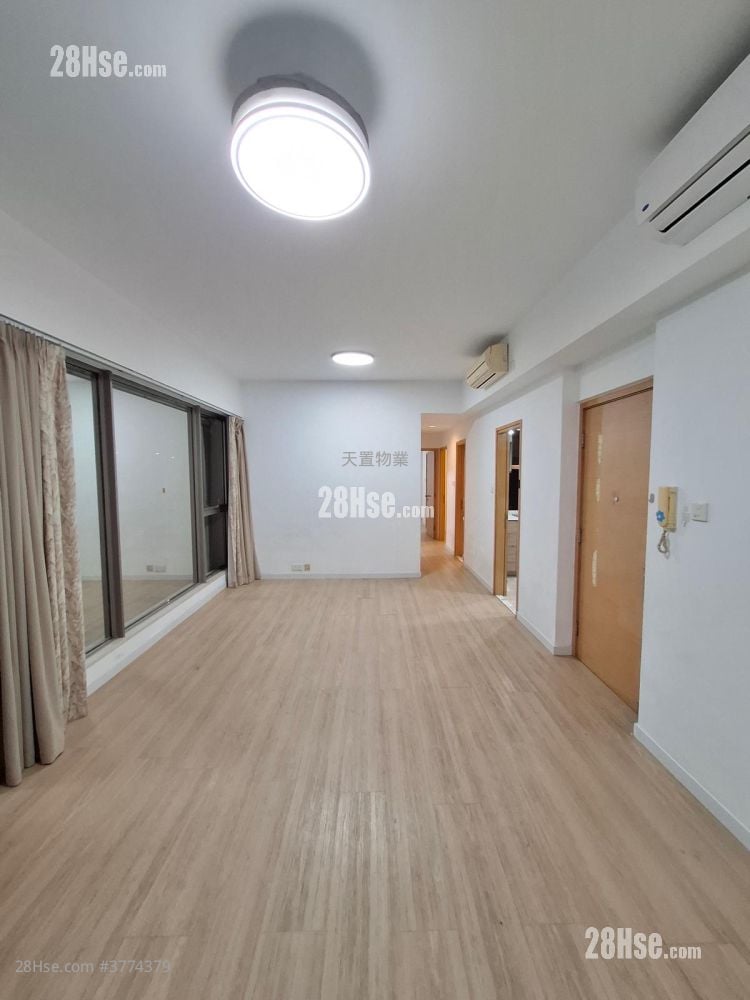 Greenview Sell 4 Bedrooms , 2 Bathrooms 872 ft²