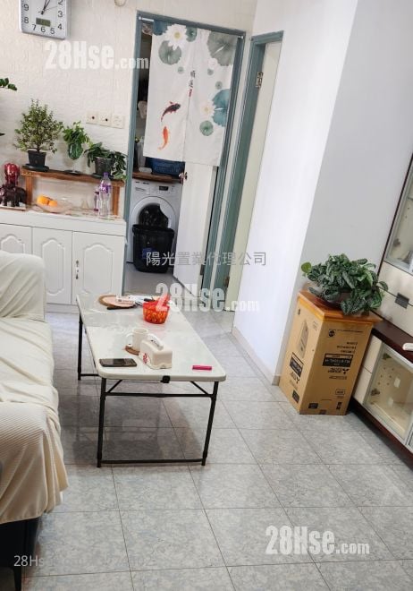 Wing Yue Yuen Building Sell 640 ft²