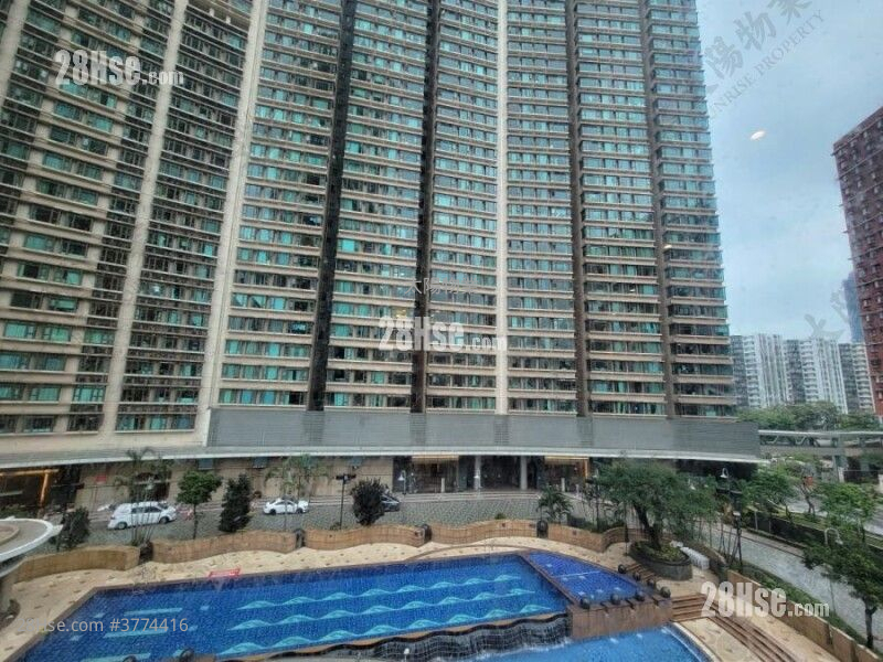 半岛豪庭 售盘 4 房 1,019 平方尺