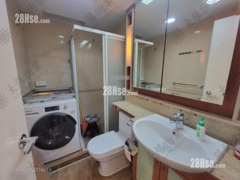 半岛豪庭 售盘 4 房 1,019 平方尺