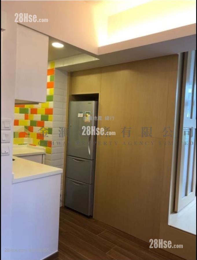 Wah Kay House Sell 1 Bedroom , 1 Bathroom 315 ft²