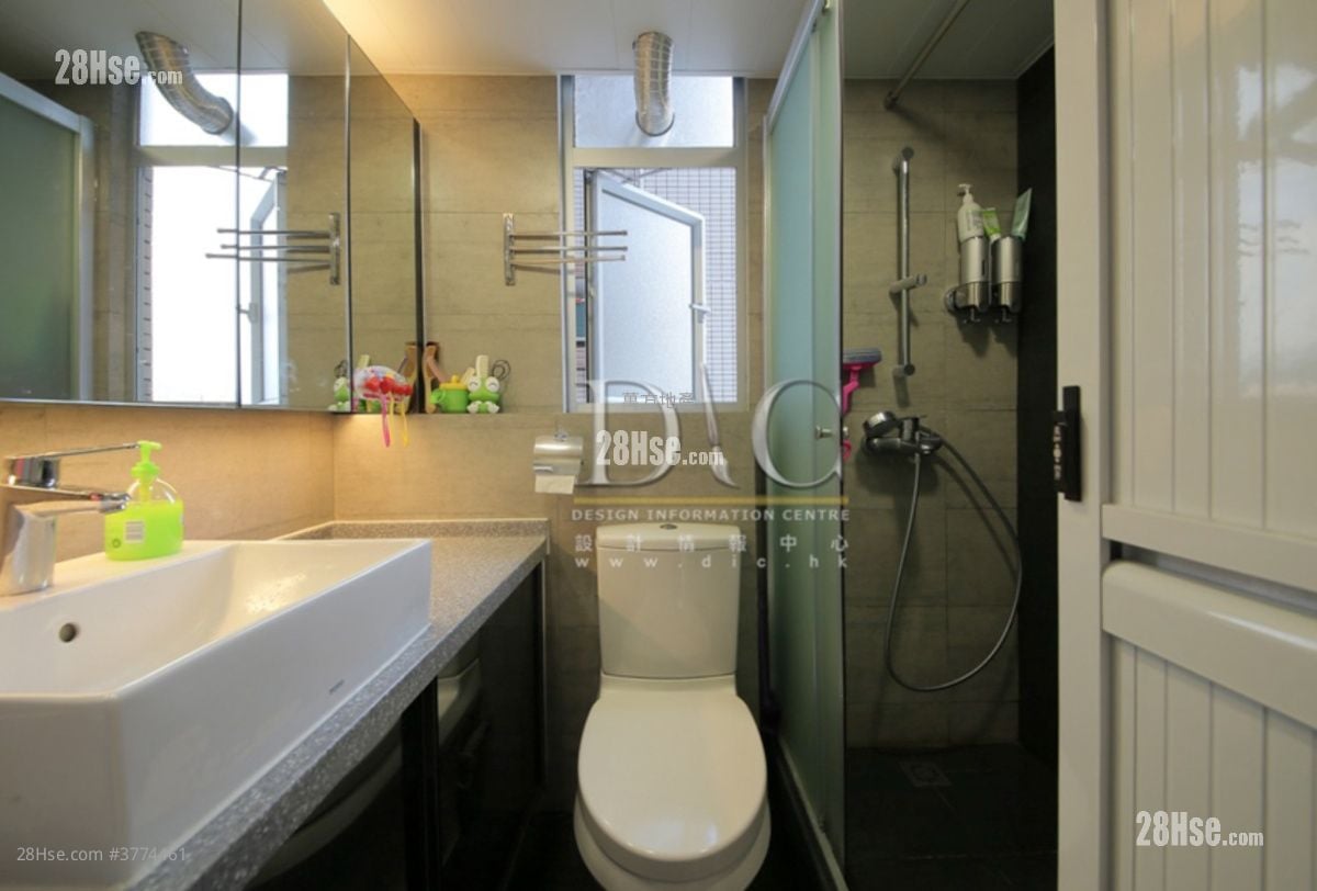 云叠花园 售盘 3 房 , 1 浴室 591 平方尺