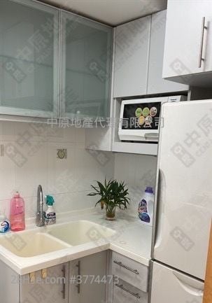 Taikoo Shing Sell 3 Bedrooms 684 ft²