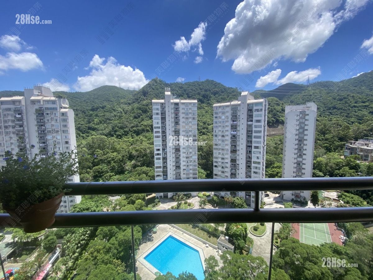 Parc Royale Sell 3 Bedrooms 922 ft²