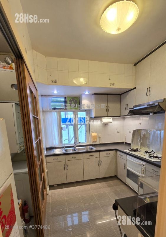 天宝大厦 售盘 2 房 753 平方尺