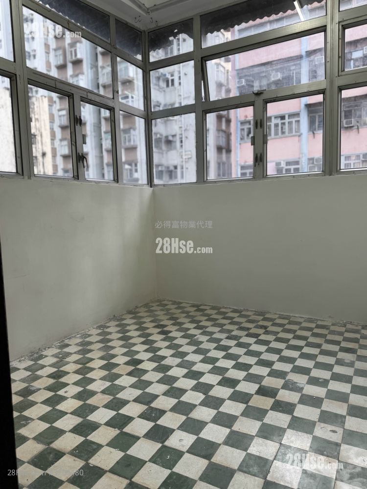 唐楼 租盘 3 房 , 1 浴室 278 平方尺