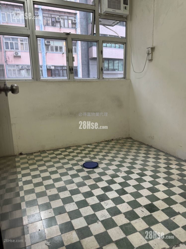 唐楼 租盘 3 房 , 1 浴室 278 平方尺