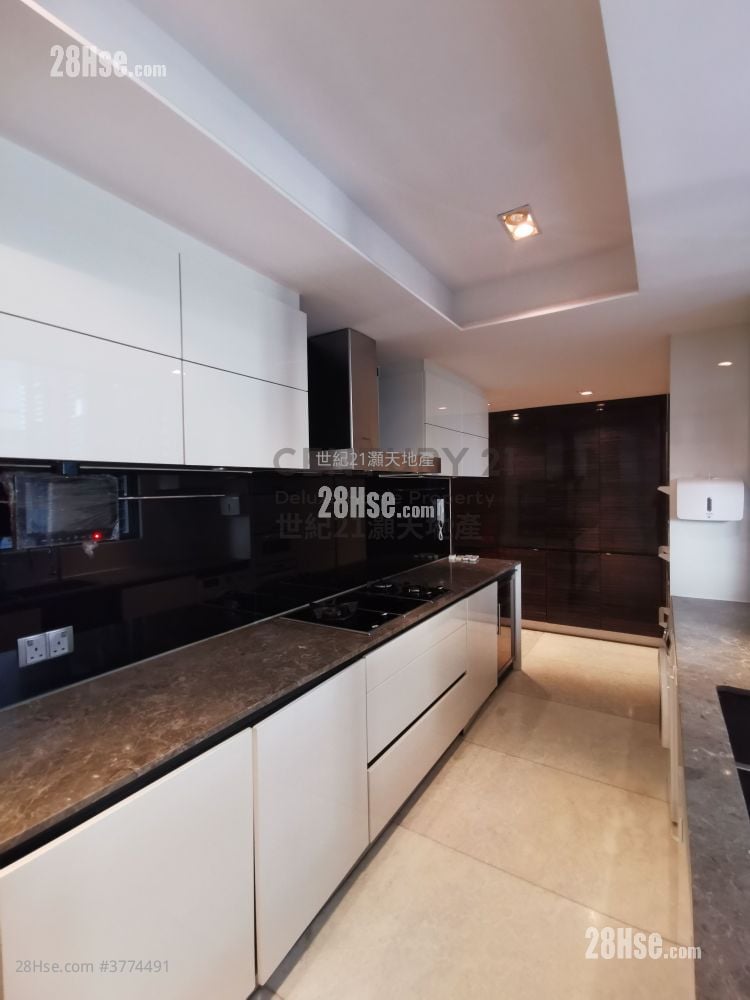 Providence Bay Sell 4 Bedrooms , 3 Bathrooms 1,696 ft²