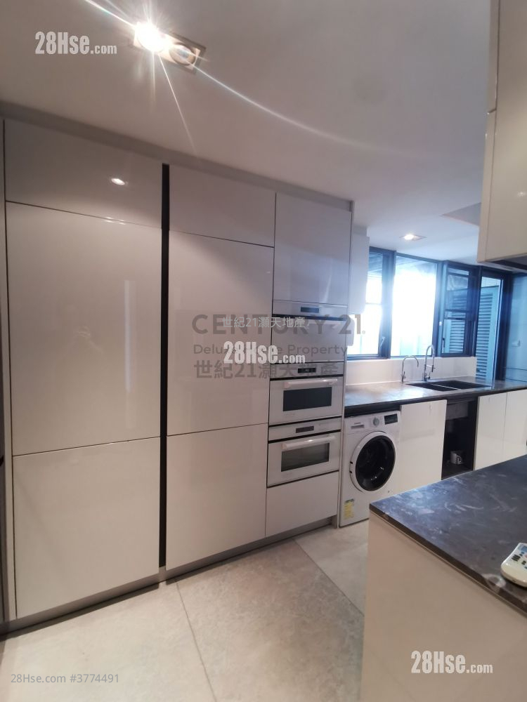 Providence Bay Sell 4 Bedrooms , 3 Bathrooms 1,696 ft²