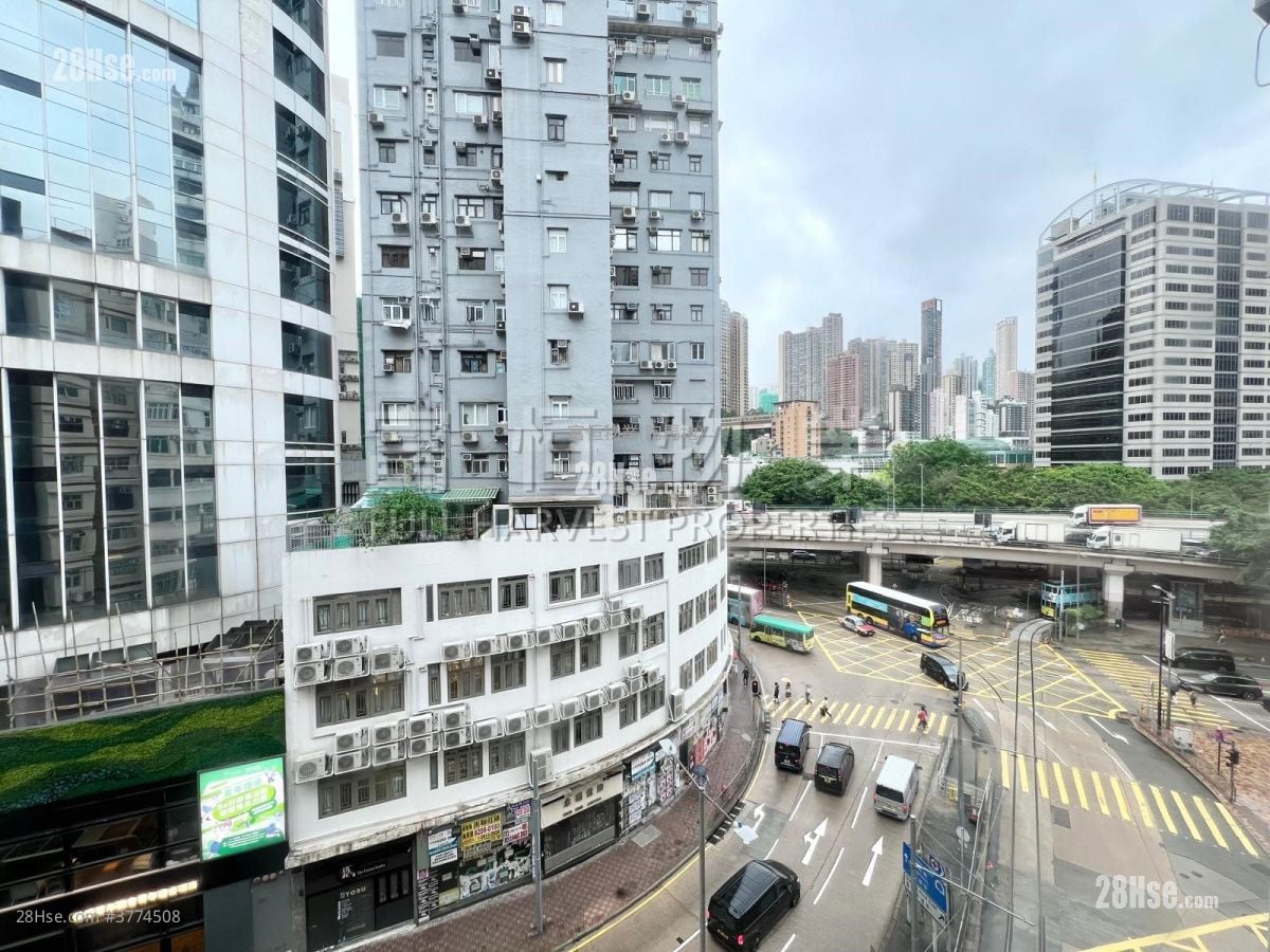 摩理臣山道 售盘 2 房 , 1 浴室 449 平方尺