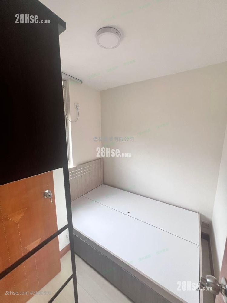 康华苑 租盘 2 房 , 1 浴室 380 平方尺