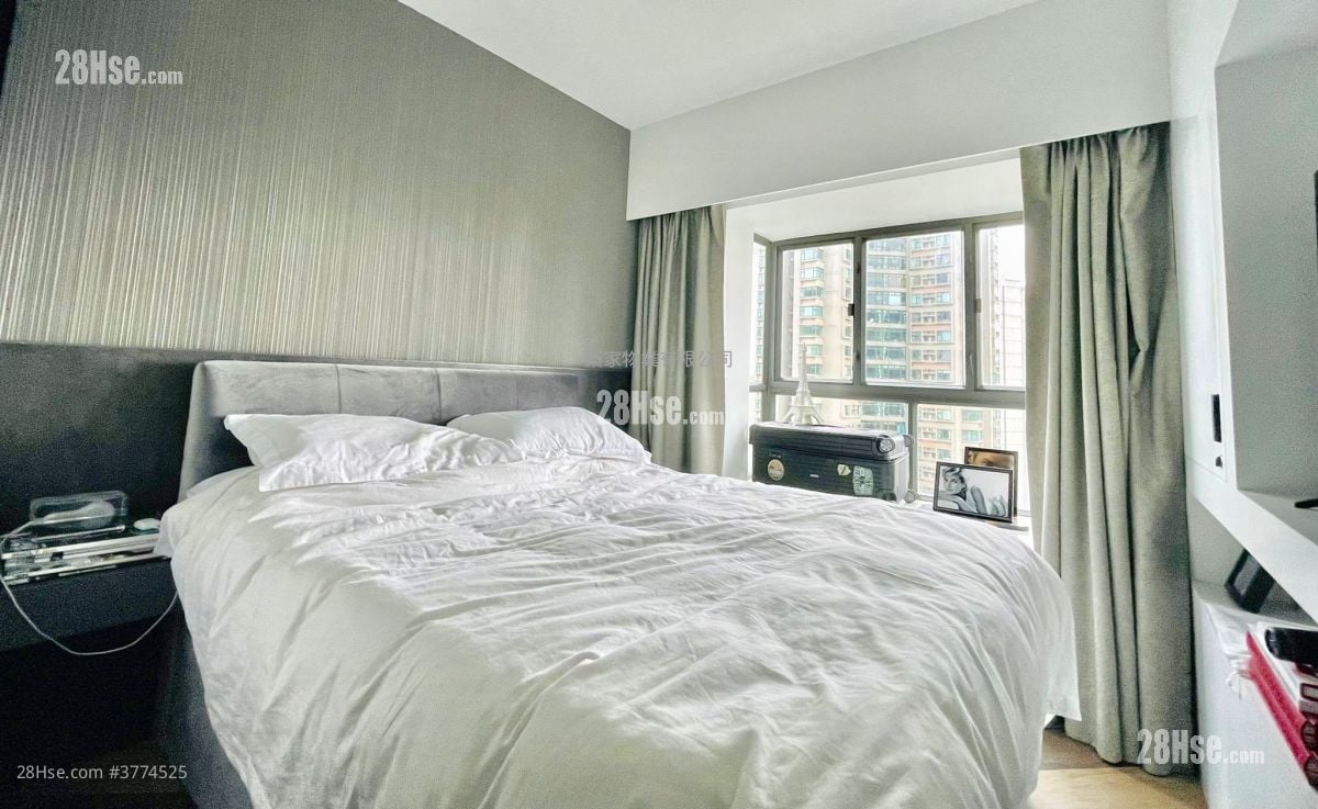 Winsome Park Sell 3 Bedrooms , 2 Bathrooms 803 ft²