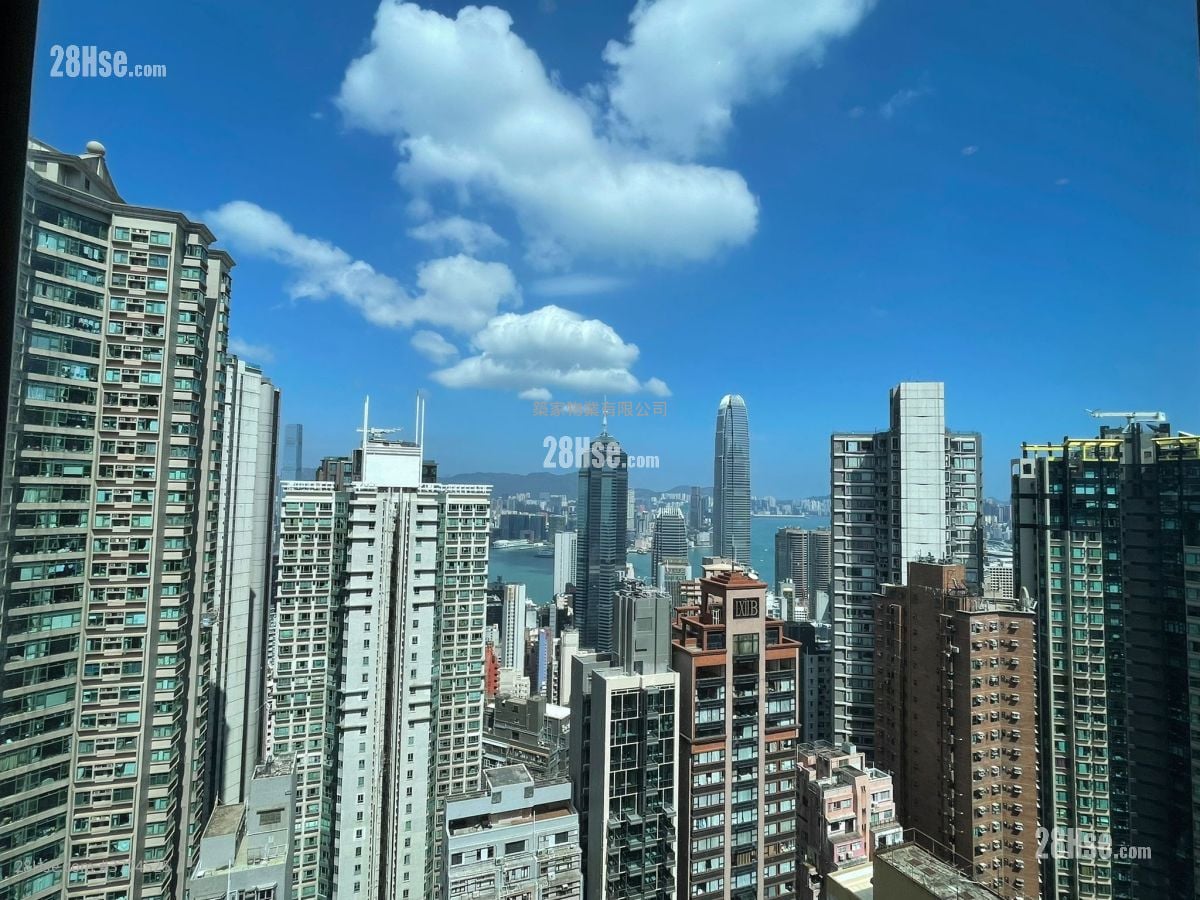 Winsome Park Sell 3 Bedrooms , 2 Bathrooms 803 ft²