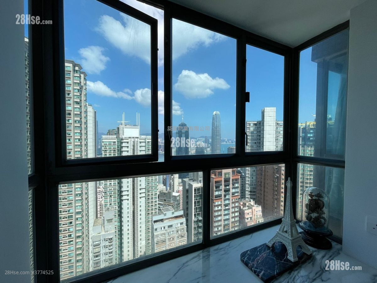 Winsome Park Sell 3 Bedrooms , 2 Bathrooms 803 ft²