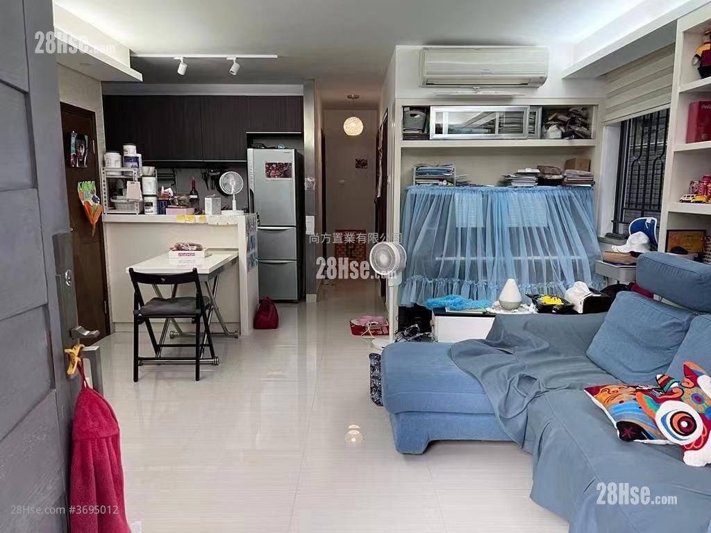 Village Sell 2 Bedrooms , 1 Bathroom 700 ft²