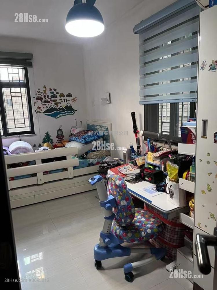 Village Sell 2 Bedrooms , 1 Bathroom 700 ft²